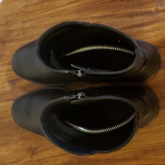 Ecco Womens Black Leather Booties Boots Side Zip Excellent Condition! Sz.6 - Picture 8 of 14